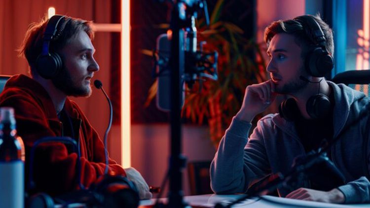 RSS with Social, AI Agent Traffic, and What to Blog About